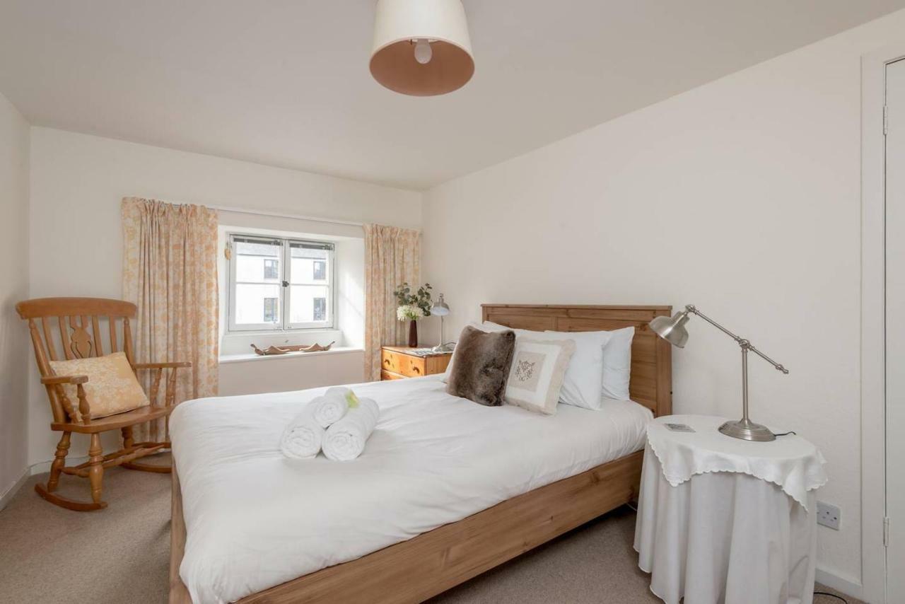 Apartamento Joivy Loft At The Brewery With Free Parking Edimburgo Exterior foto