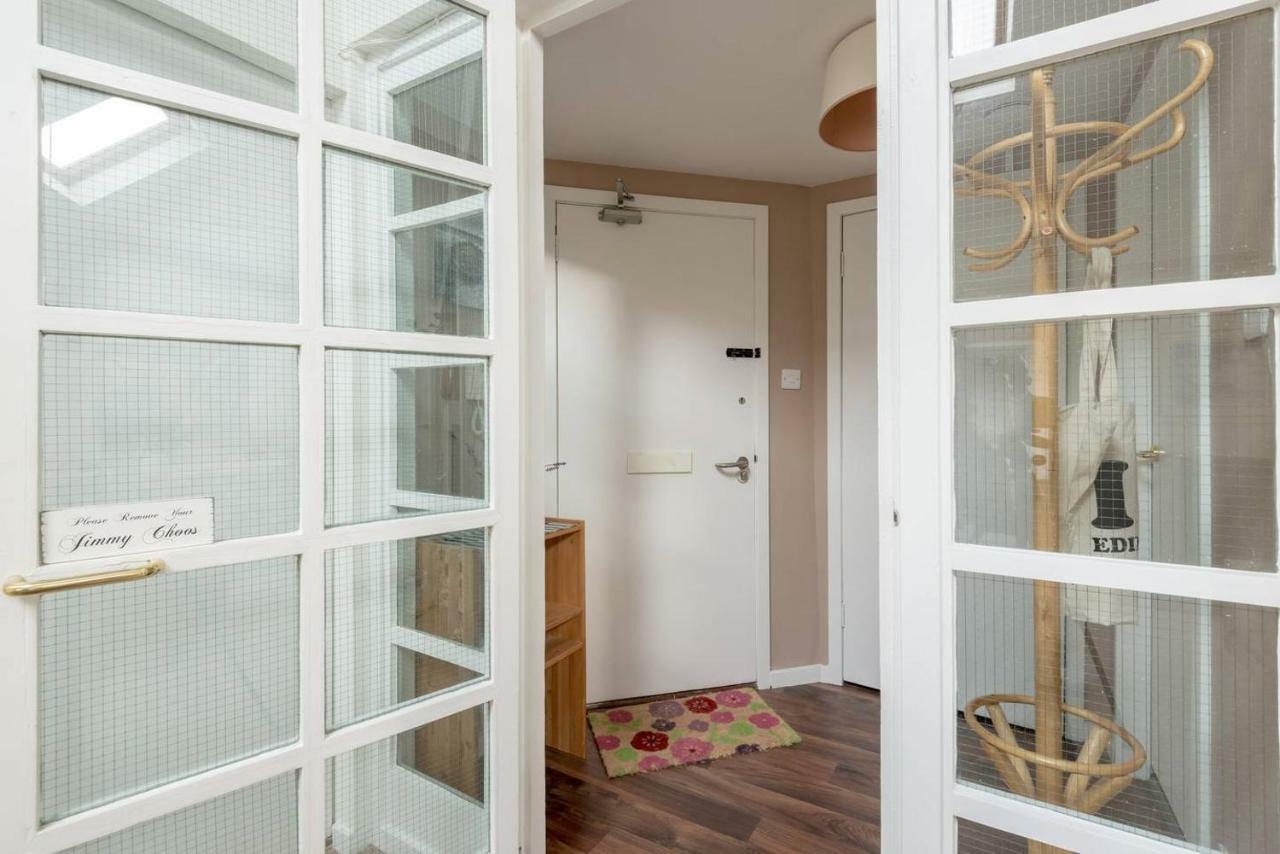 Apartamento Joivy Loft At The Brewery With Free Parking Edimburgo Exterior foto