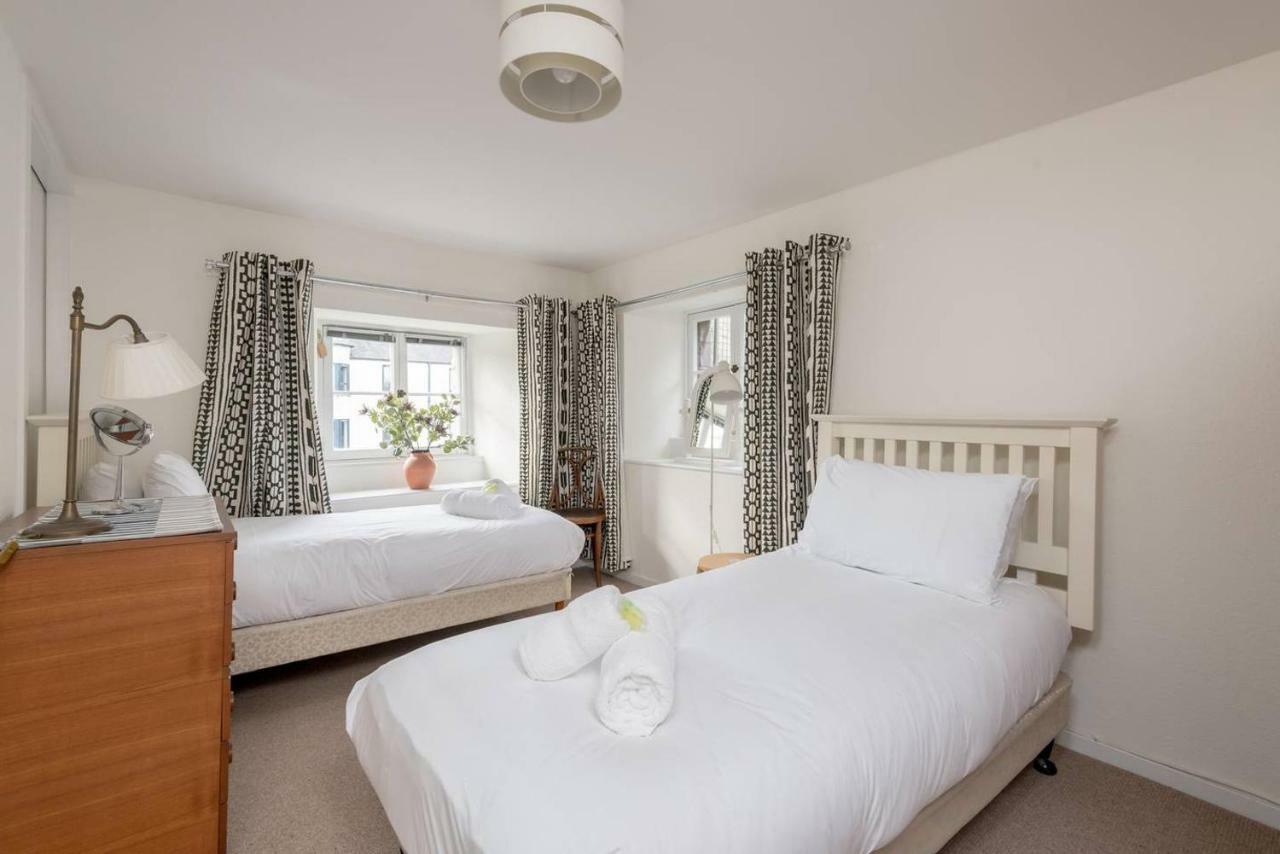 Apartamento Joivy Loft At The Brewery With Free Parking Edimburgo Exterior foto